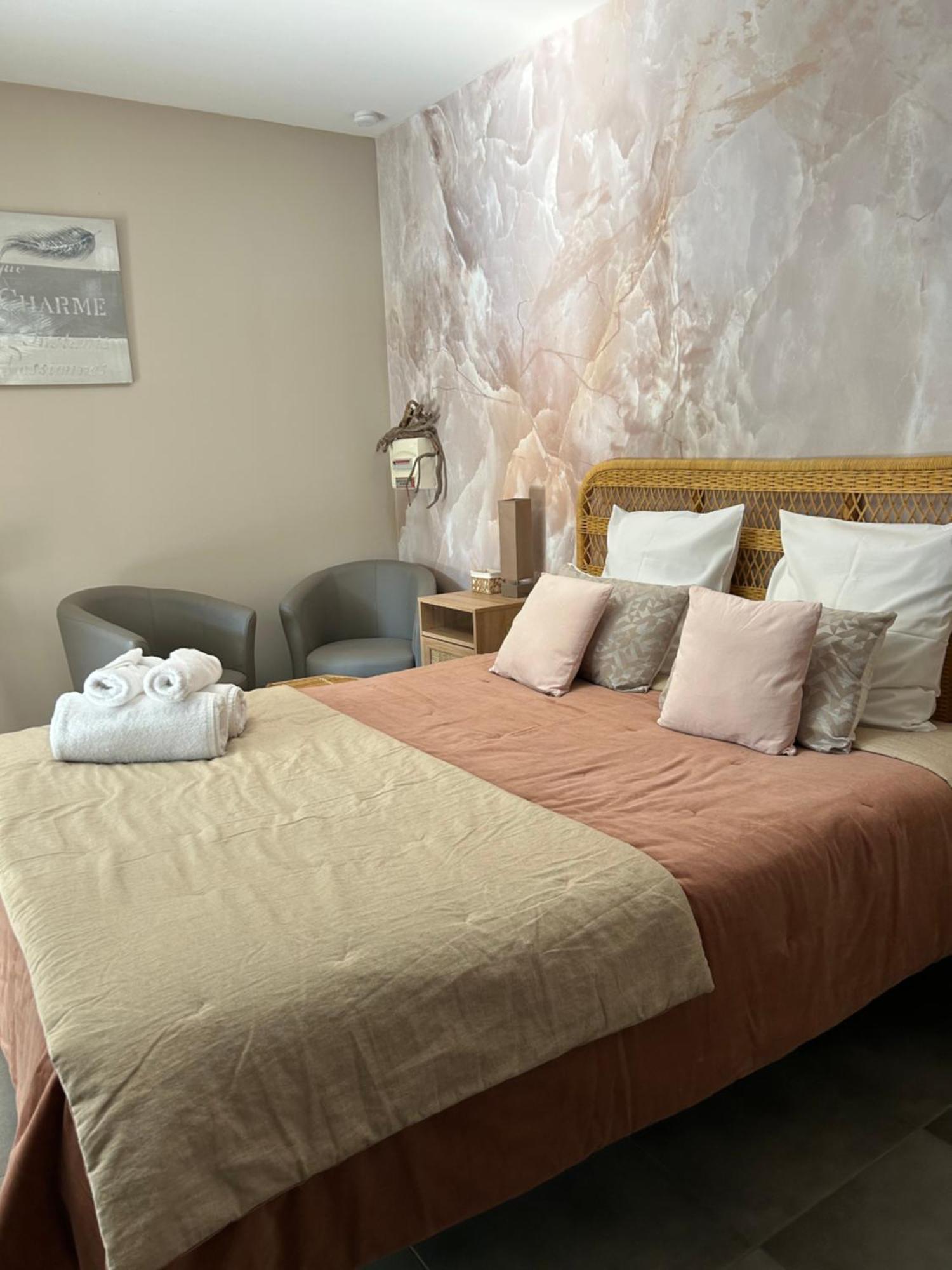 Residence Alba Бонифачо Екстериор снимка