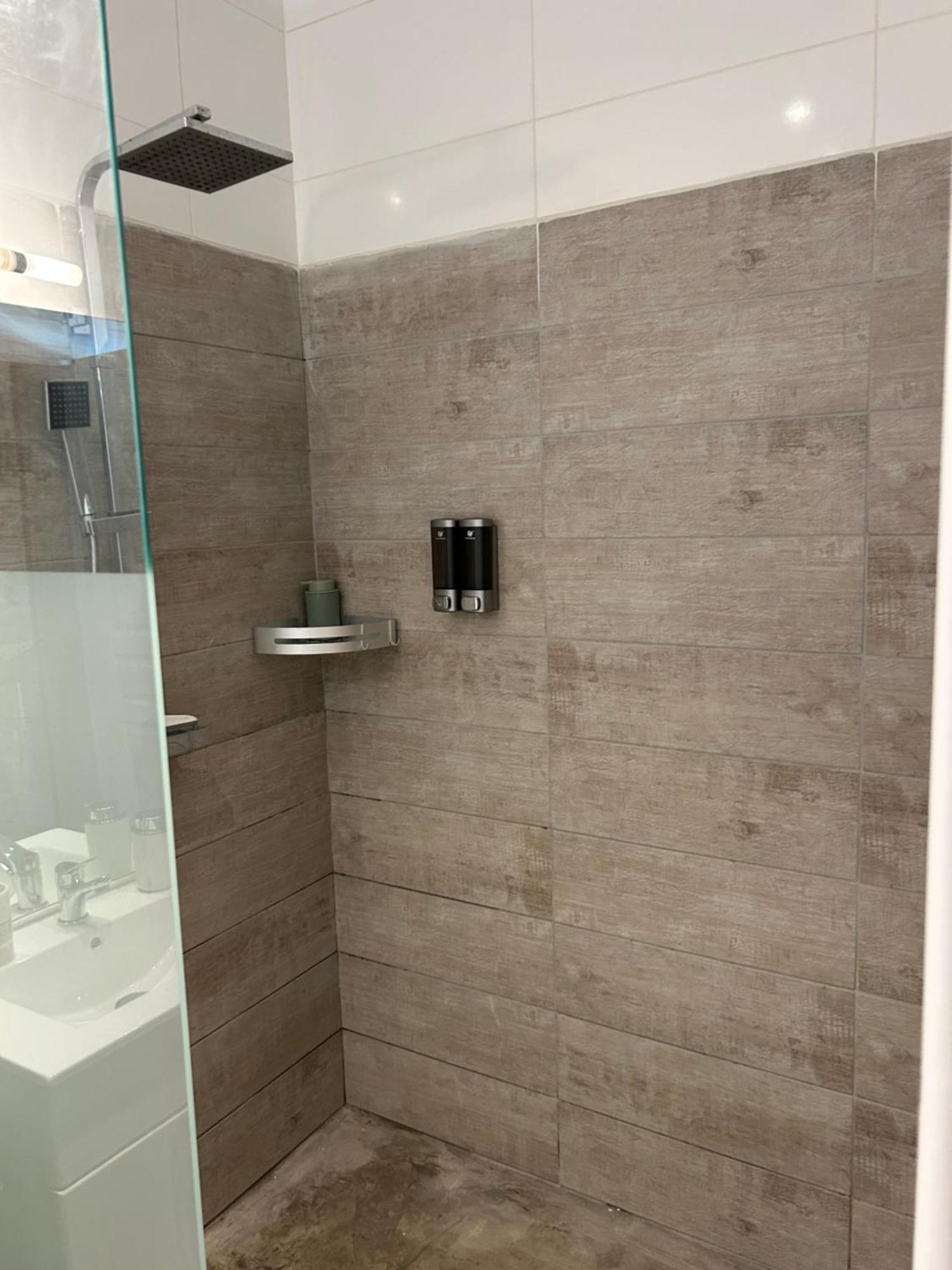 Residence Alba Бонифачо Екстериор снимка