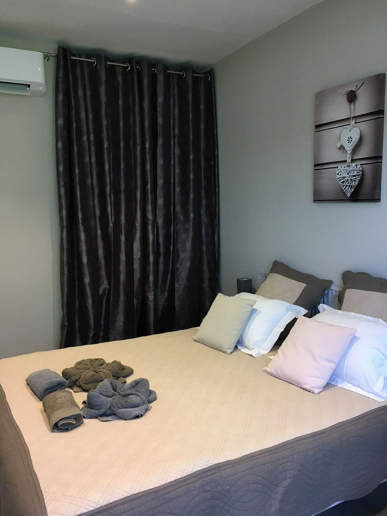 Residence Alba Бонифачо Екстериор снимка